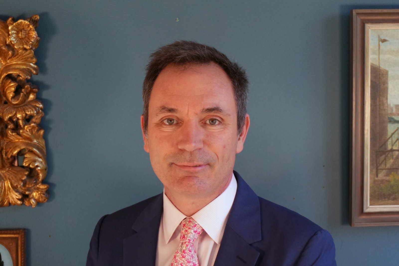 Tom Sykes author photo
